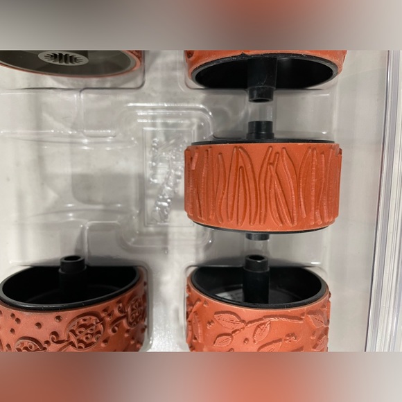 Stamp rollers and storage boxes - Picture 10 of 11